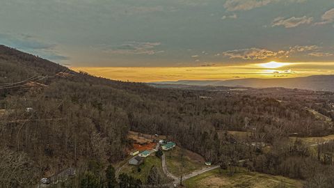 Homes For Sale - 434 Valley Brook Trail<br/> Whitwell, TN 37397