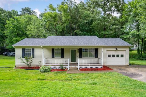 Photo of 109 Peach Tree Circle NE, Cleveland, TN 37323 (MLS # 1535490)