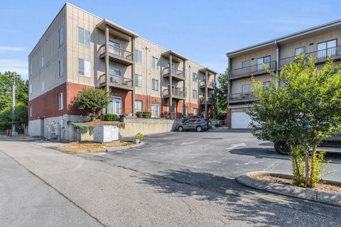 Photo of 817 Flynn Street, Chattanooga, TN 37403 (MLS # 1528102)