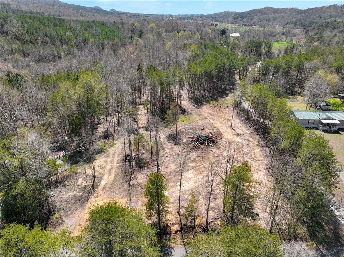 190 Camp Agape Road, Benton, Tennessee image 3