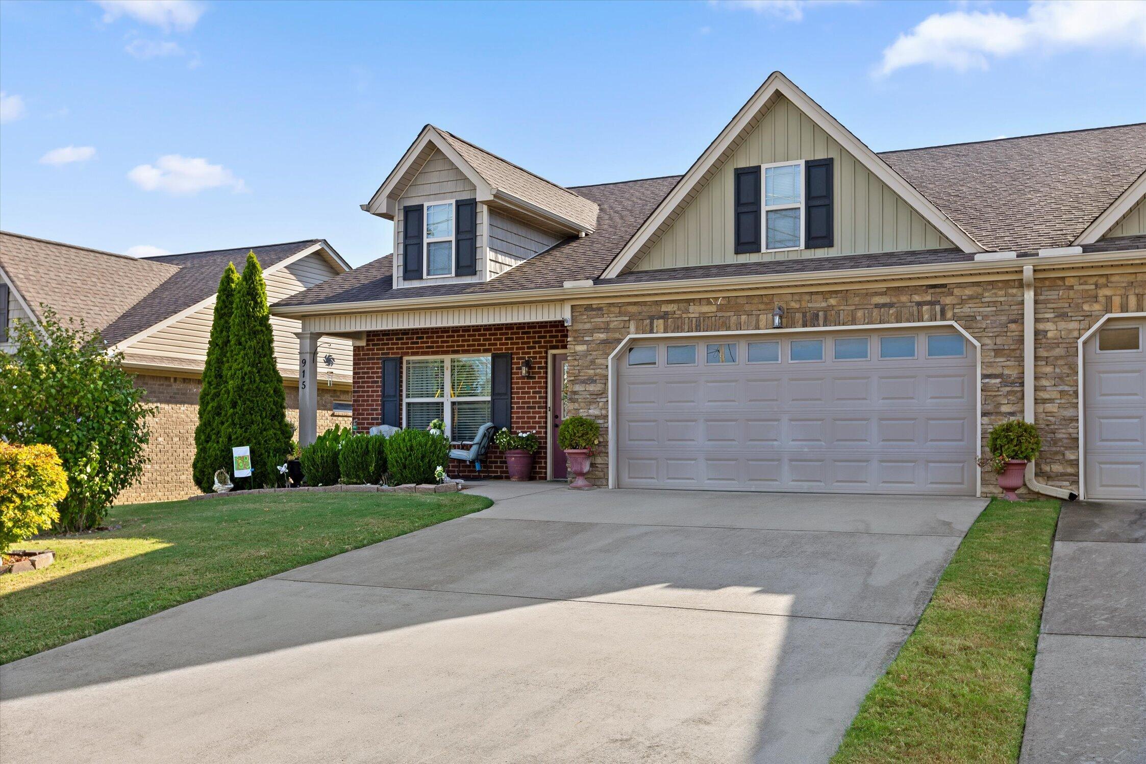 915 Colony Circle