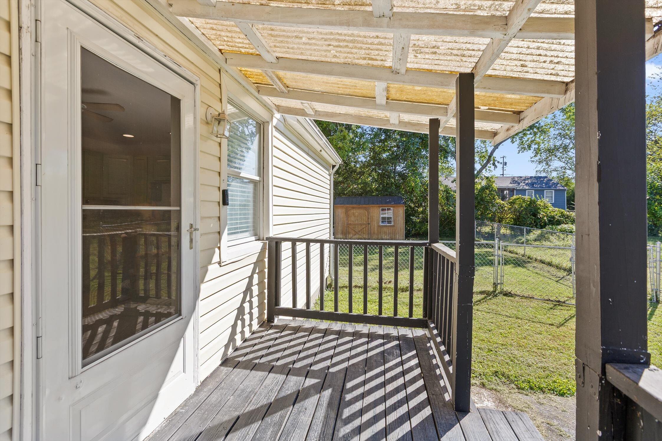 1716 Strawberry Lane