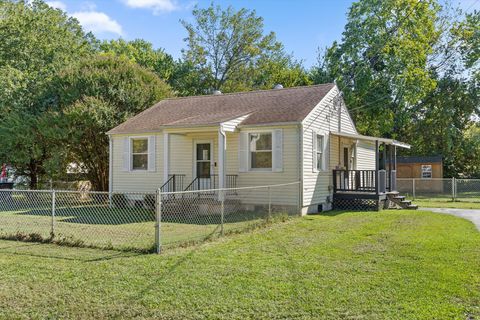 Photo of 1716 Strawberry Lane, Hixson, TN 37343 (MLS # 1521445)