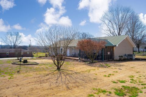 Tiny photo for 209 Incline Street, Soddy Daisy, TN 37379 (MLS # 1528488)