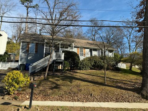 Photo of 1606 Knickerbocker Avenue, Chattanooga, TN 37405 (MLS # 1525282)