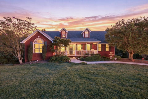 Photo of 393 Classic Drive, Soddy Daisy, TN 37379 (MLS # 1542911)