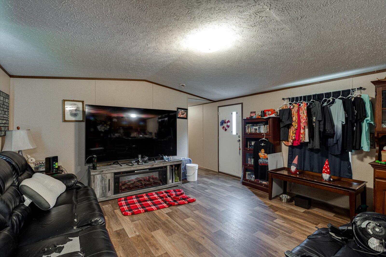 4259 Keith Valley Road