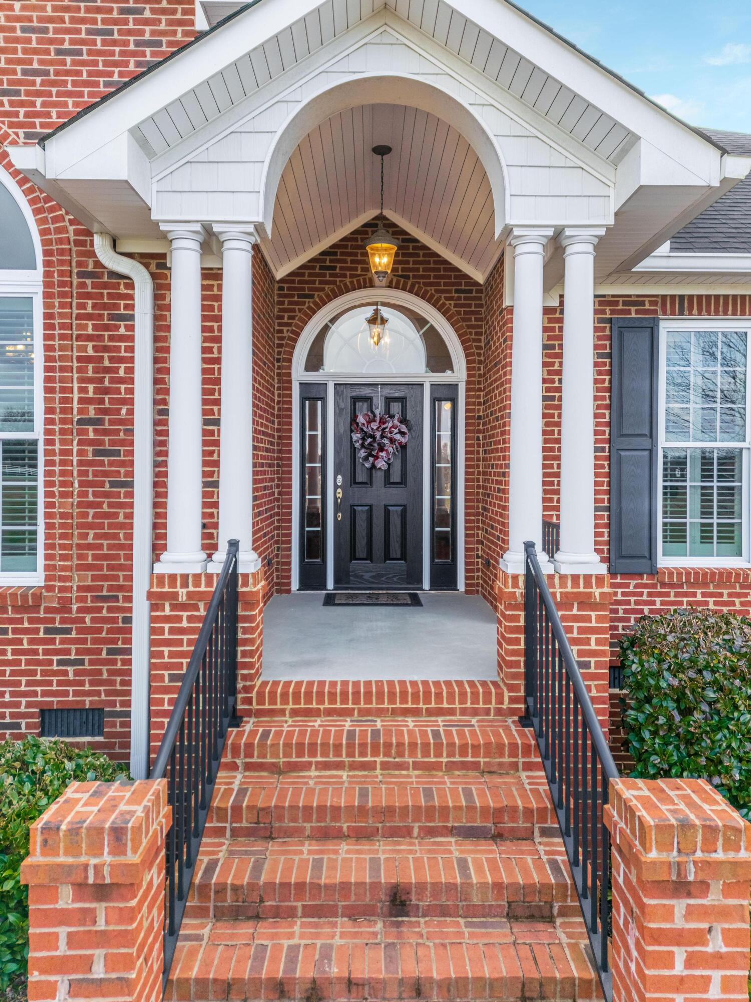710 Farmbrook Drive, Rocky Face, Georgia image 4