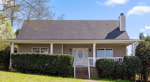 Photo of 2700 Autumn Chase Drive, Chattanooga, TN 37421 (MLS # 1530398)