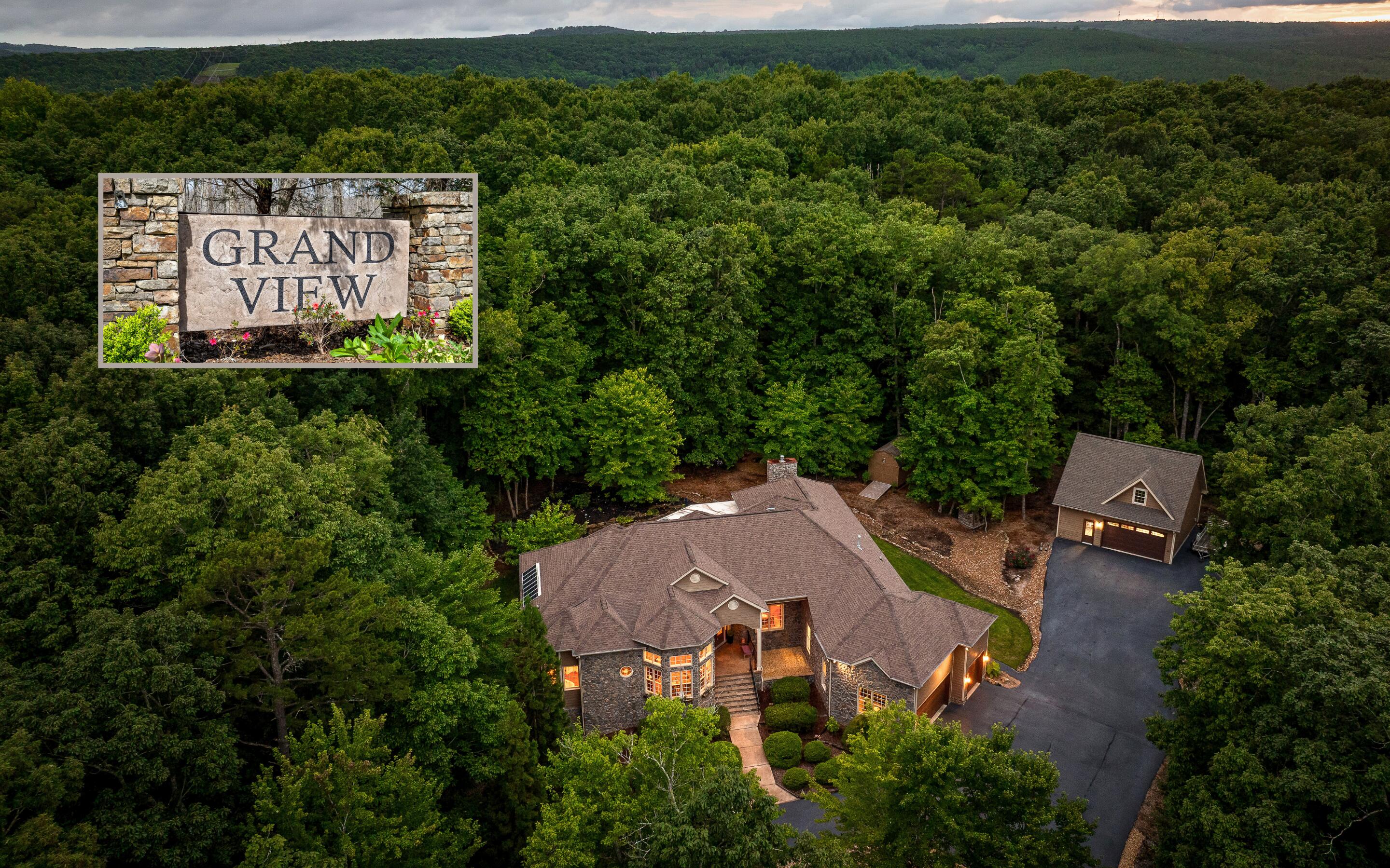 240 Horseshoe Bend Road E