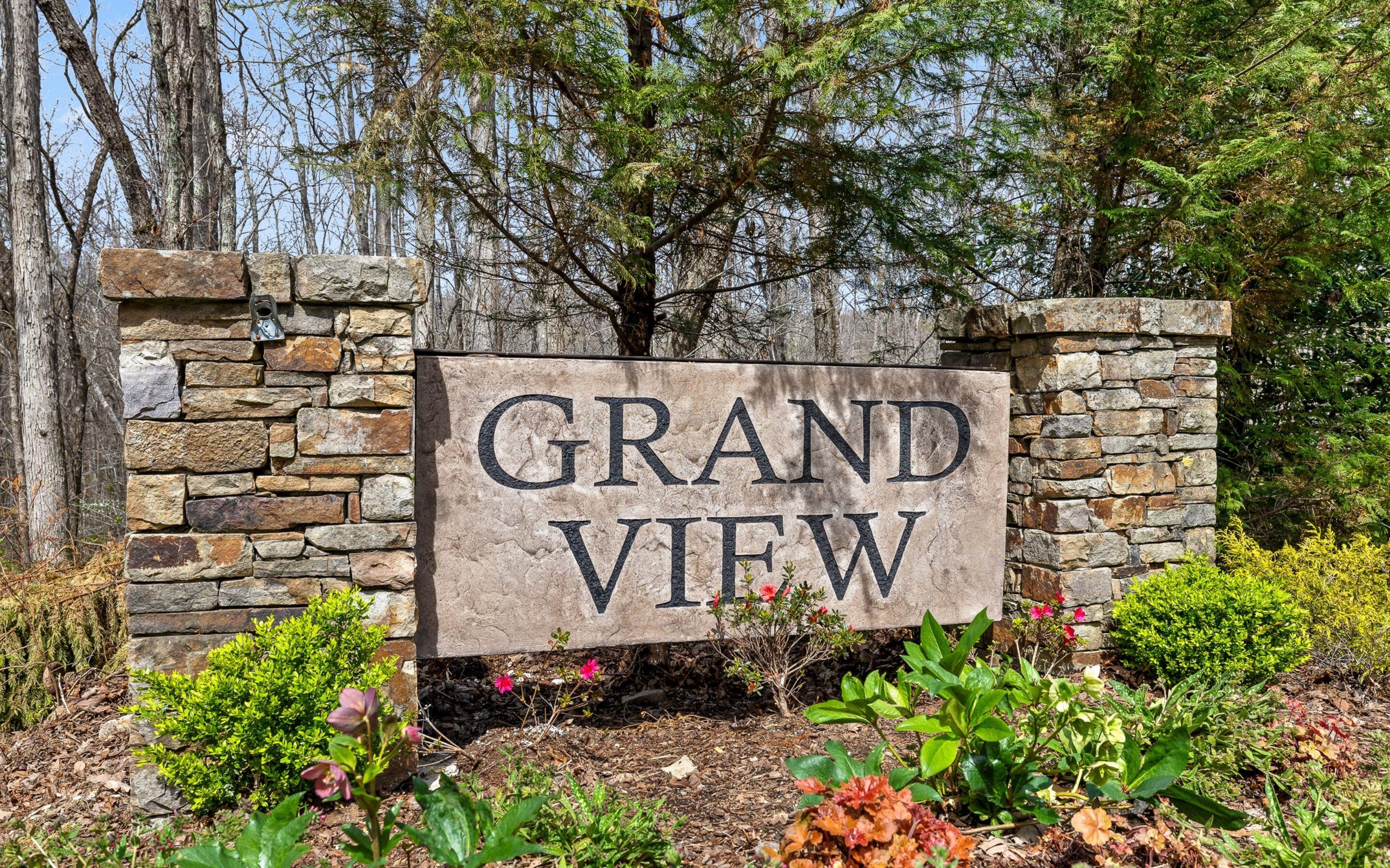 240 Horseshoe Bend Road E