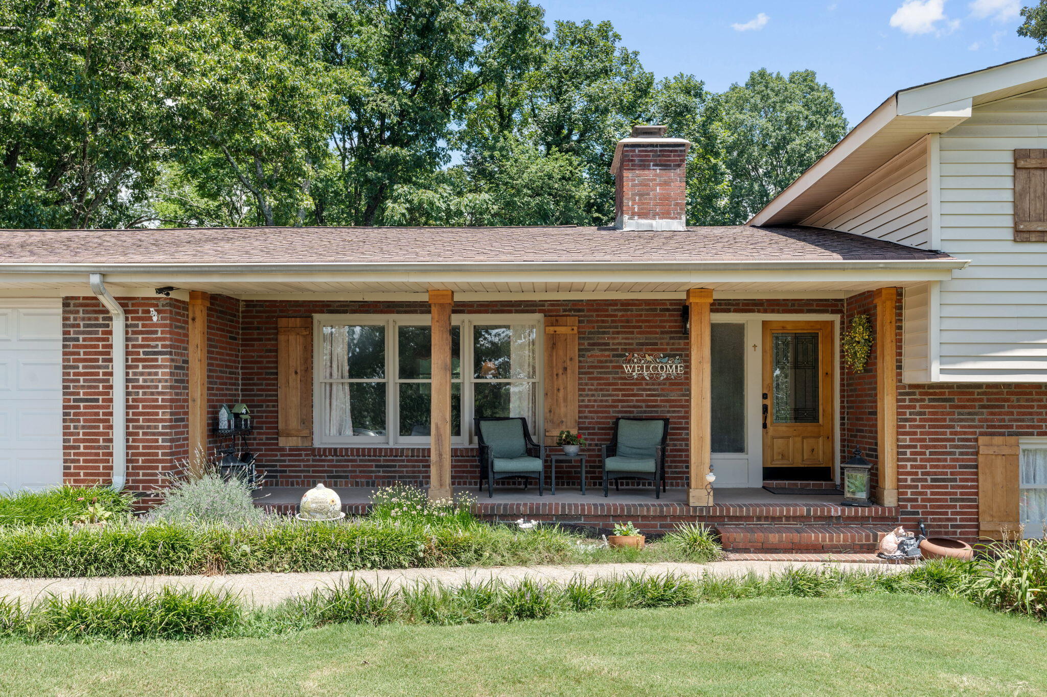 4522 Cloverdale Loop