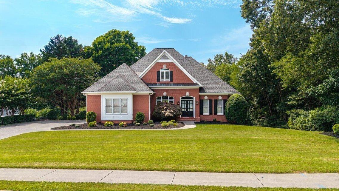 1649 Lenox Drive NW