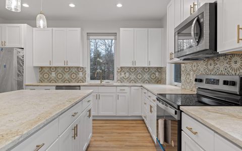 Tiny photo for 102 Sunnybrook Trail, Signal Mountain, TN 37377 (MLS # 1525506)