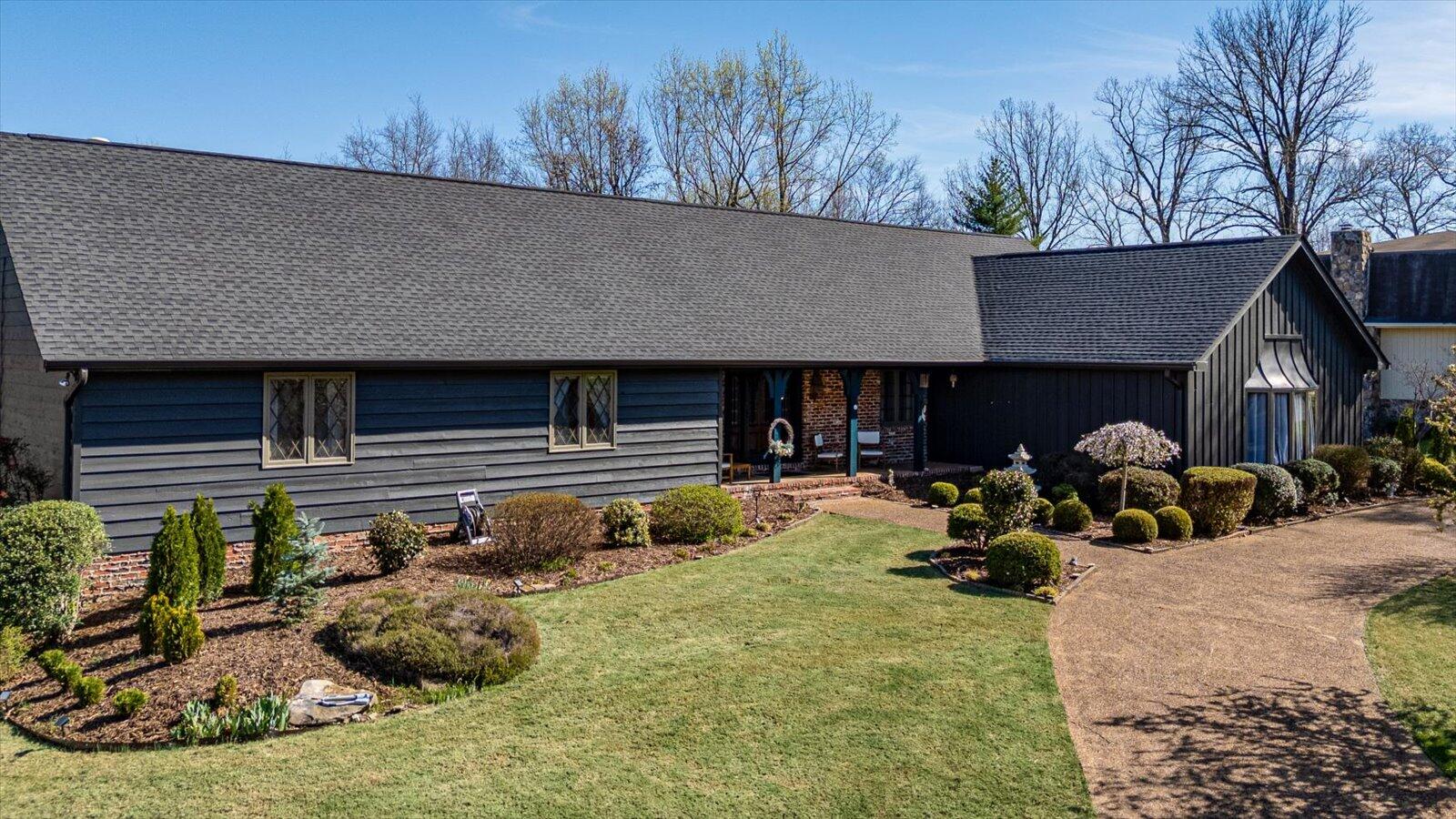 1724 Colonial Shores Drive, Hixson, Tennessee image 3