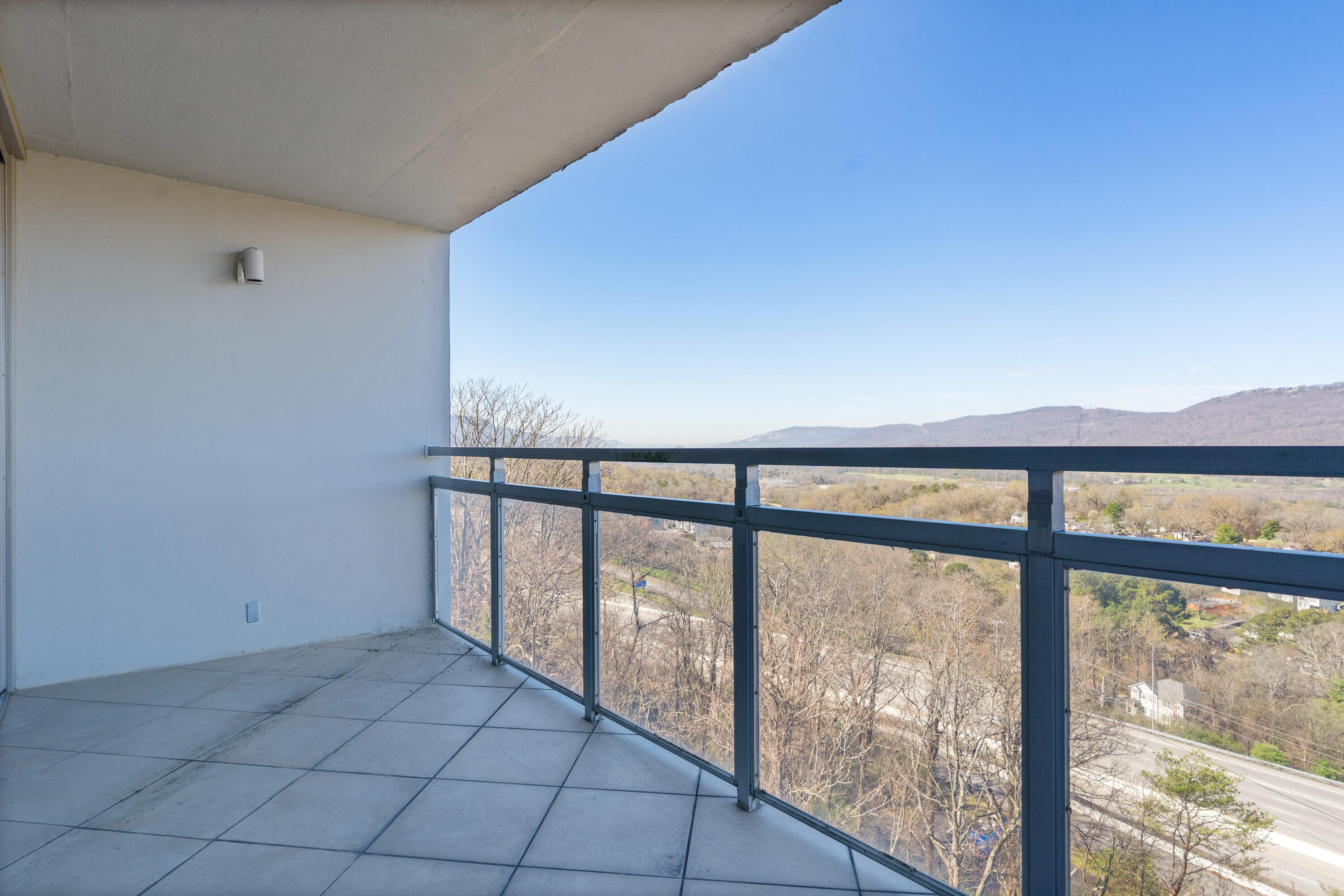 1131 Stringers Ridge Road #7J, Chattanooga, Tennessee image 25