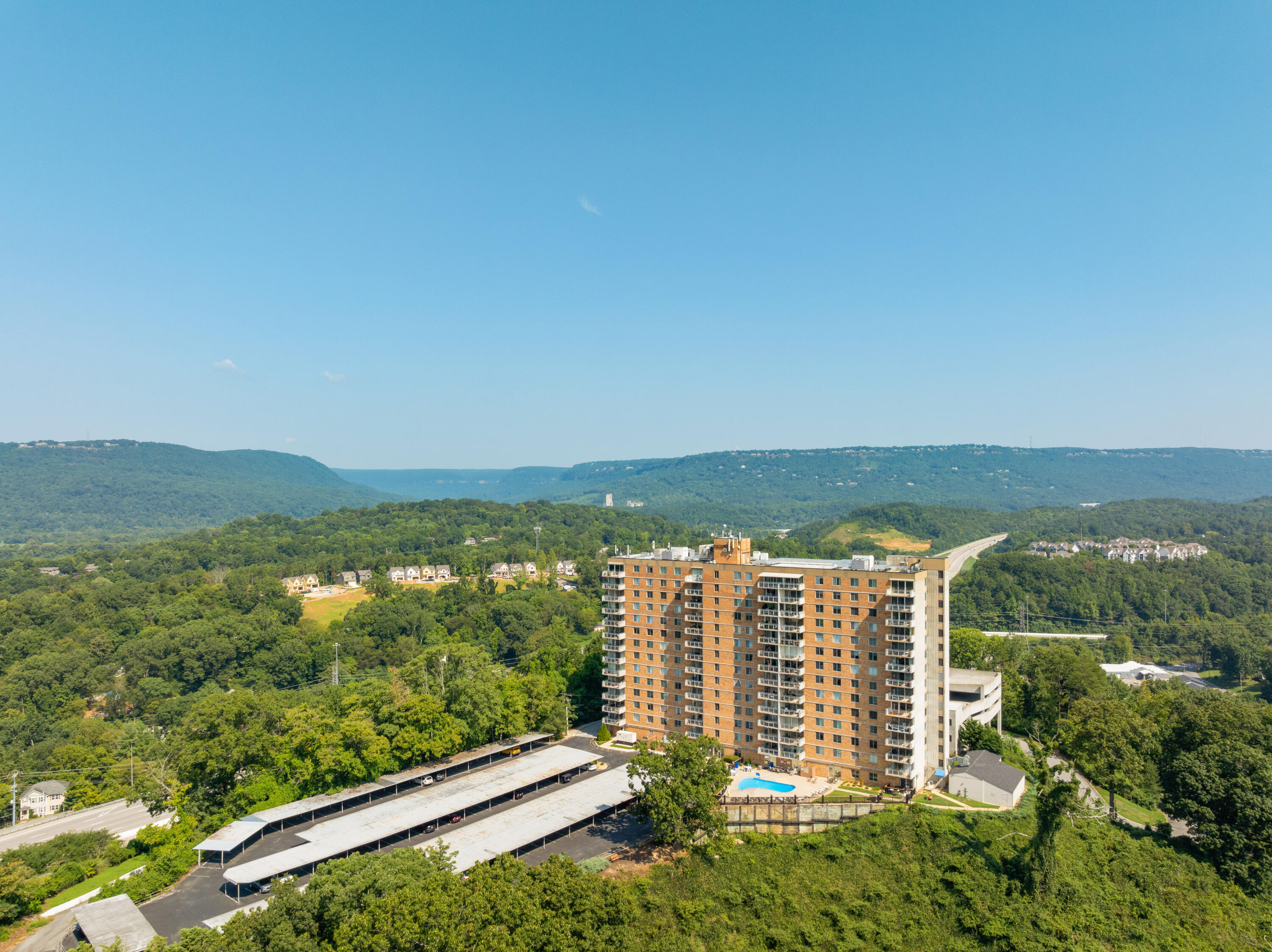 1131 Stringers Ridge Road #7J, Chattanooga, Tennessee image 1
