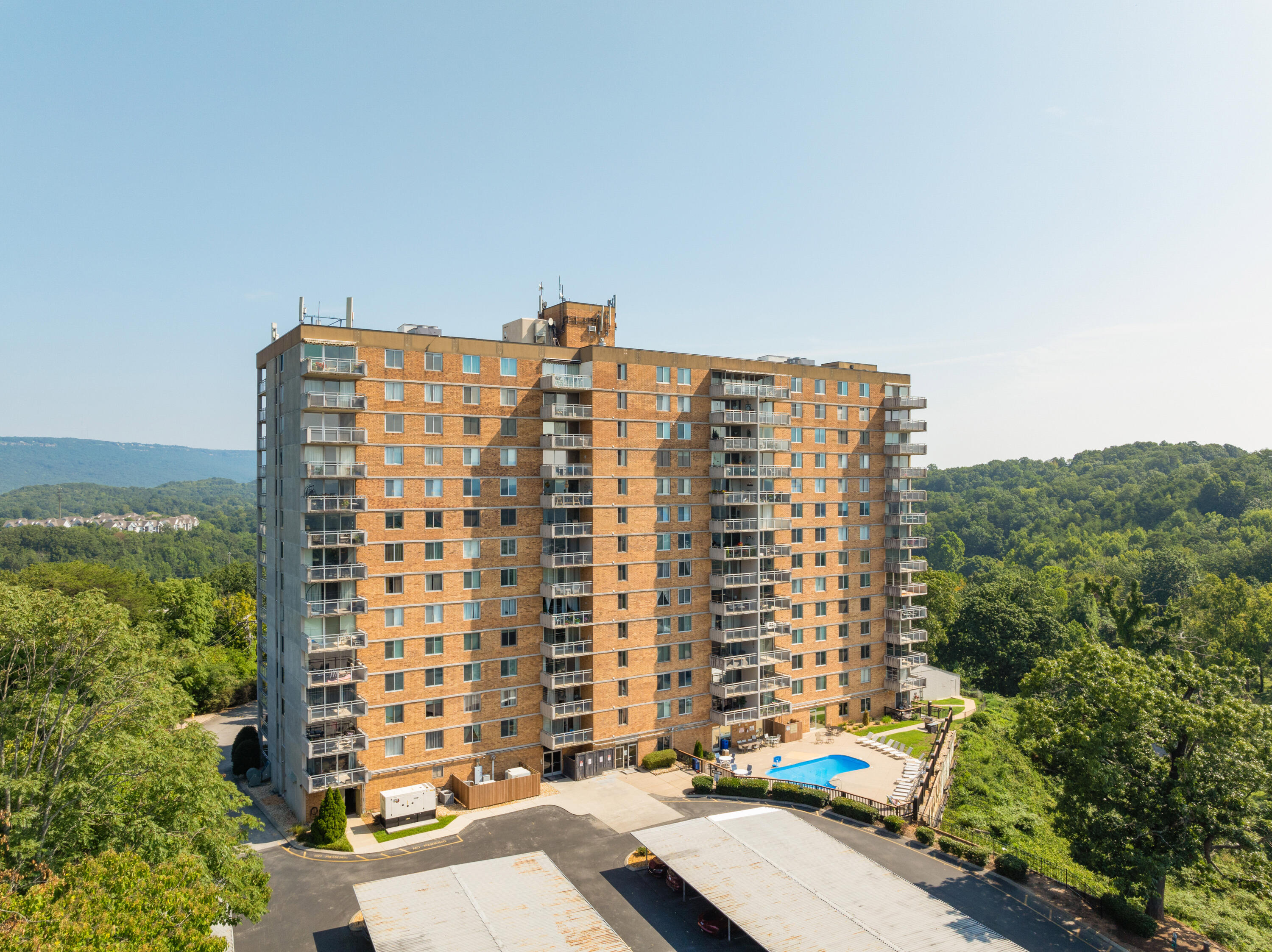 1131 Stringers Ridge Road #7J, Chattanooga, Tennessee image 2