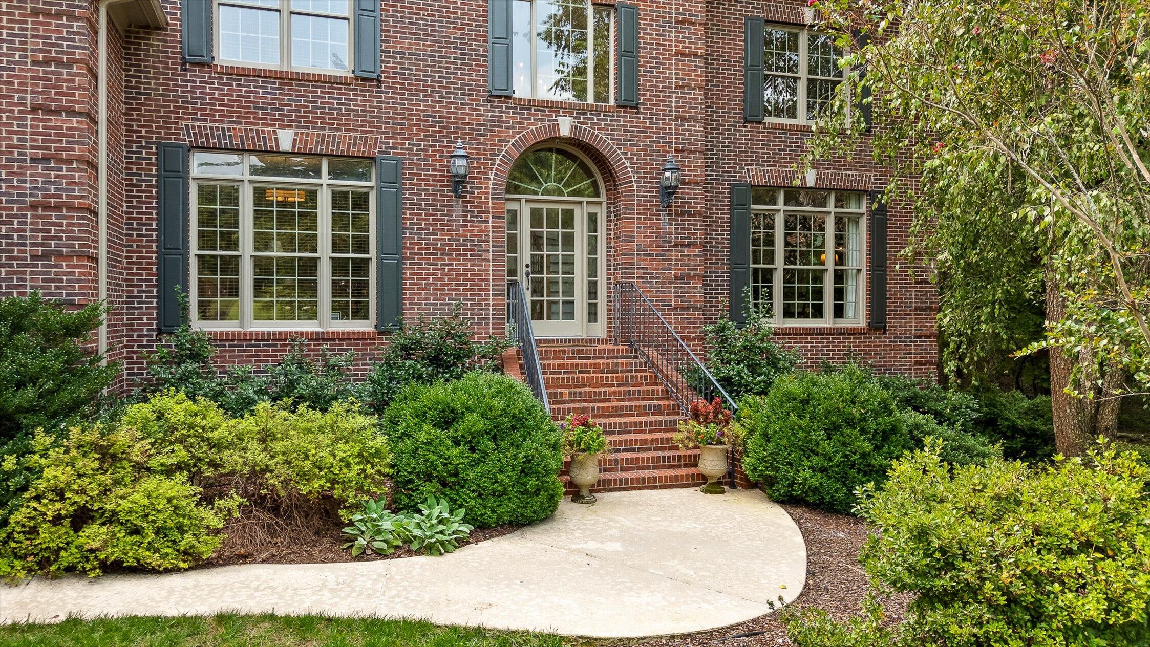 2598 Bristlecone Lane