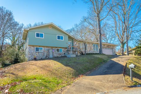 Tiny photo for 1416 Highcrest Drive, Hixson, TN 37343 (MLS # 1525455)
