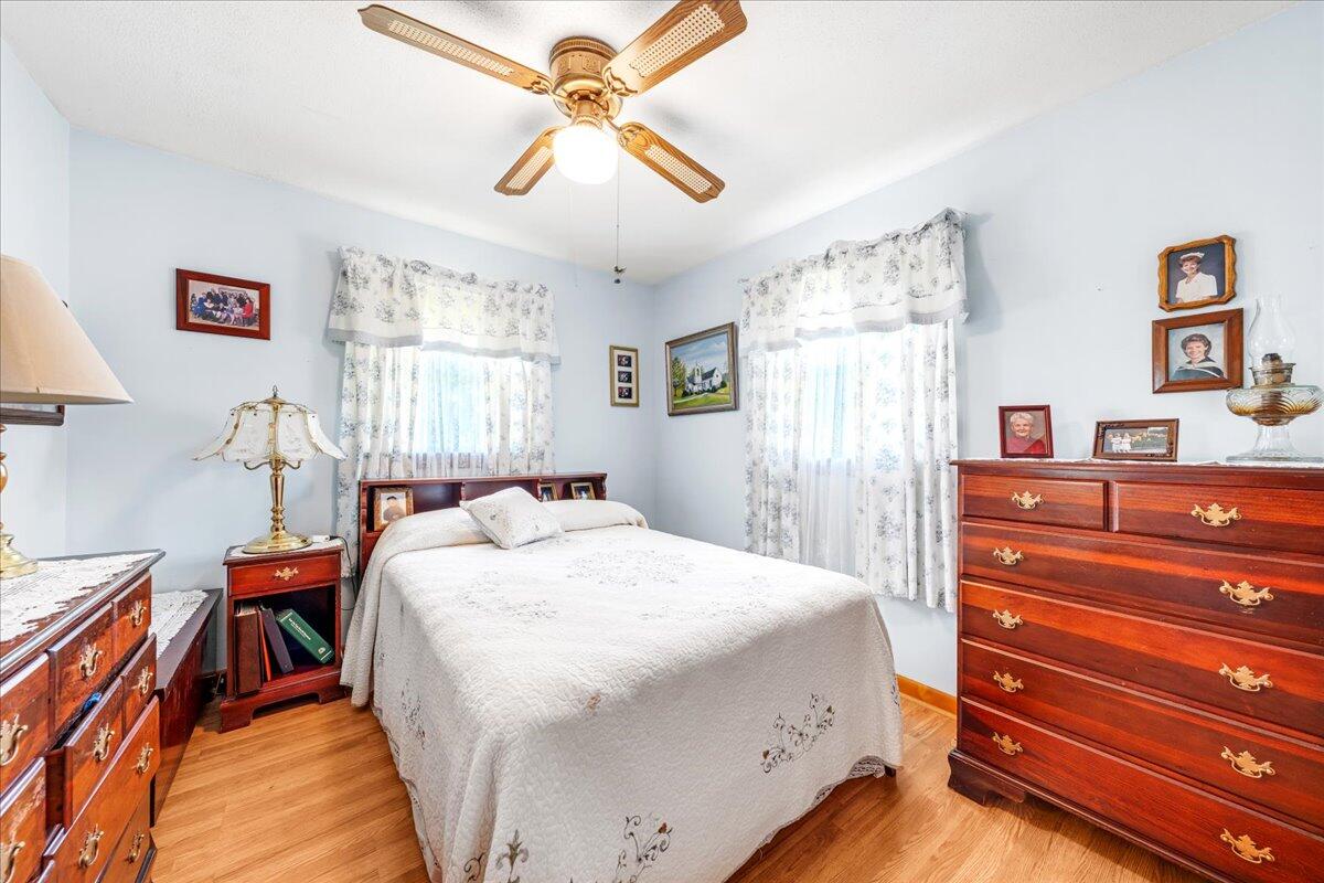 Whitwell, Tennessee, 37397, United States, 3 Bedrooms Bedrooms, ,2 BathroomsBathrooms,Residential,Active,2030594