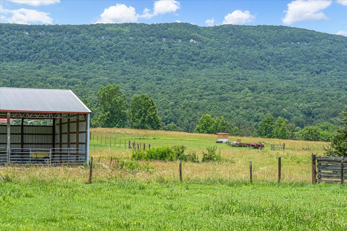 Whitwell, Tennessee, 37397, United States, 3 Bedrooms Bedrooms, ,2 BathroomsBathrooms,Residential,Active,2030594