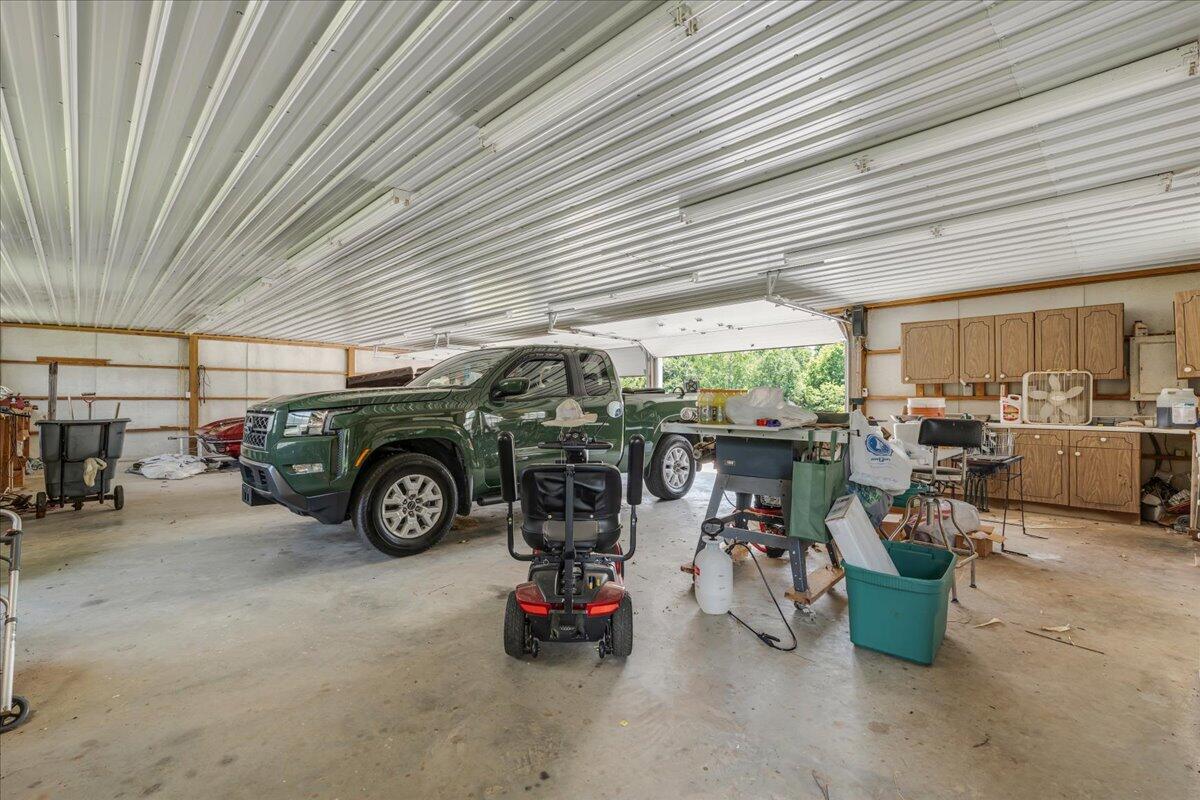Whitwell, Tennessee, 37397, United States, 3 Bedrooms Bedrooms, ,2 BathroomsBathrooms,Residential,Active,2030594