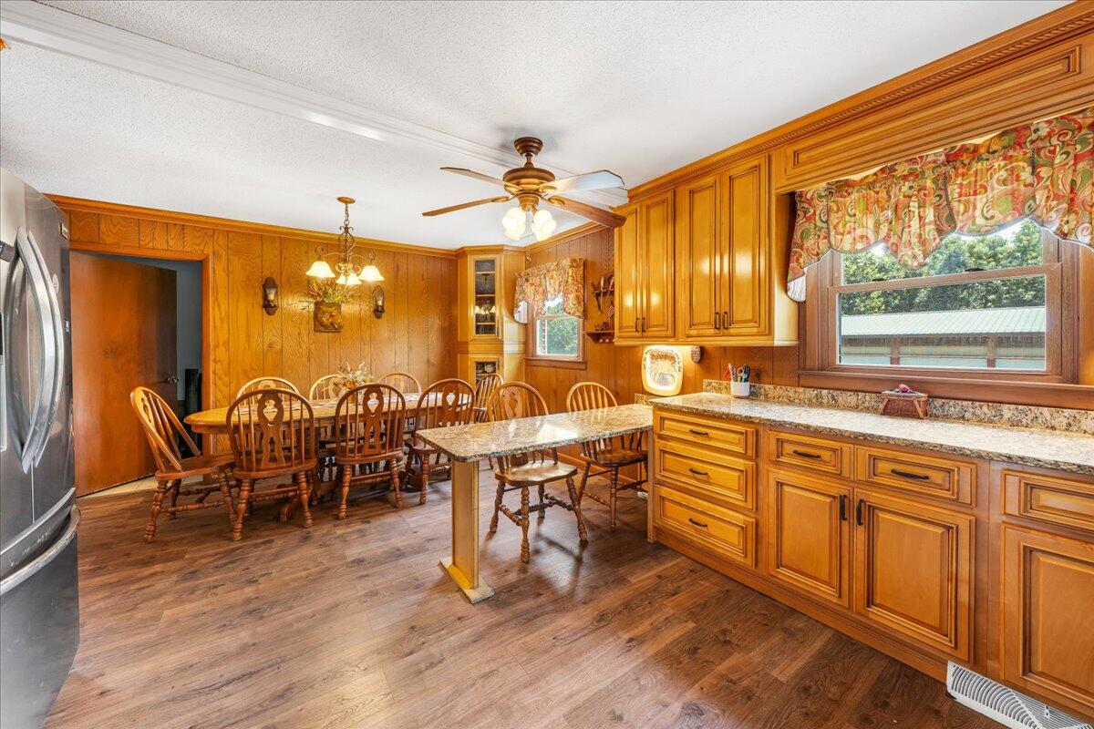 Whitwell, Tennessee, 37397, United States, 3 Bedrooms Bedrooms, ,2 BathroomsBathrooms,Residential,Active,2030594