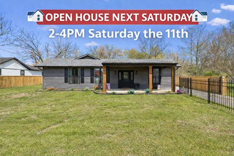 Photo of 4407 Bennett Road, Chattanooga, TN 37412 (MLS # 1531647)