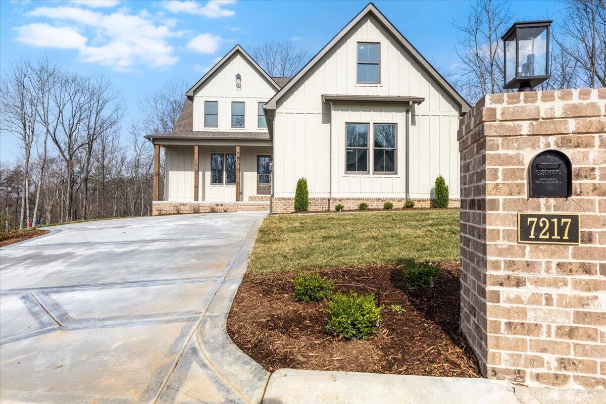 7217 Blackstone Drive, Signal Mountain, Tennessee image 6