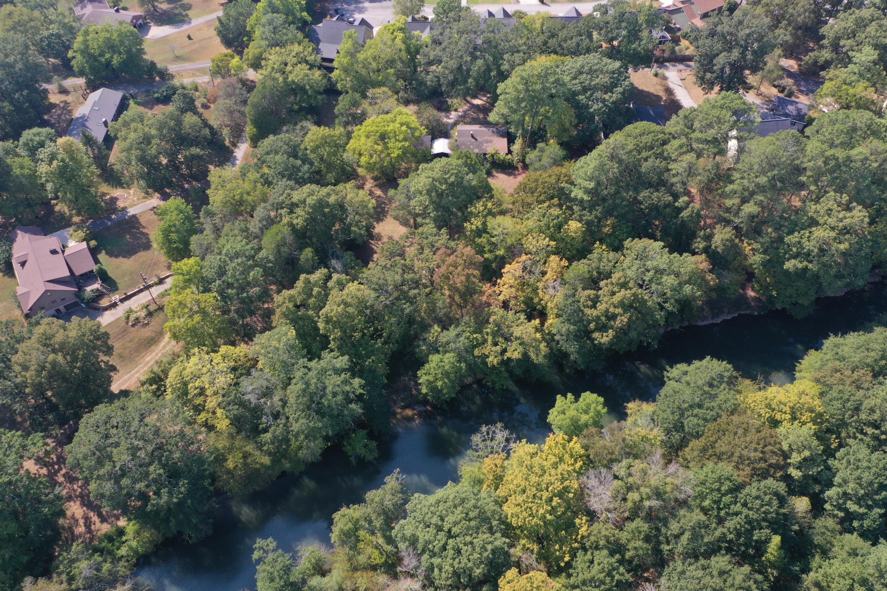 2332 Hamill Road