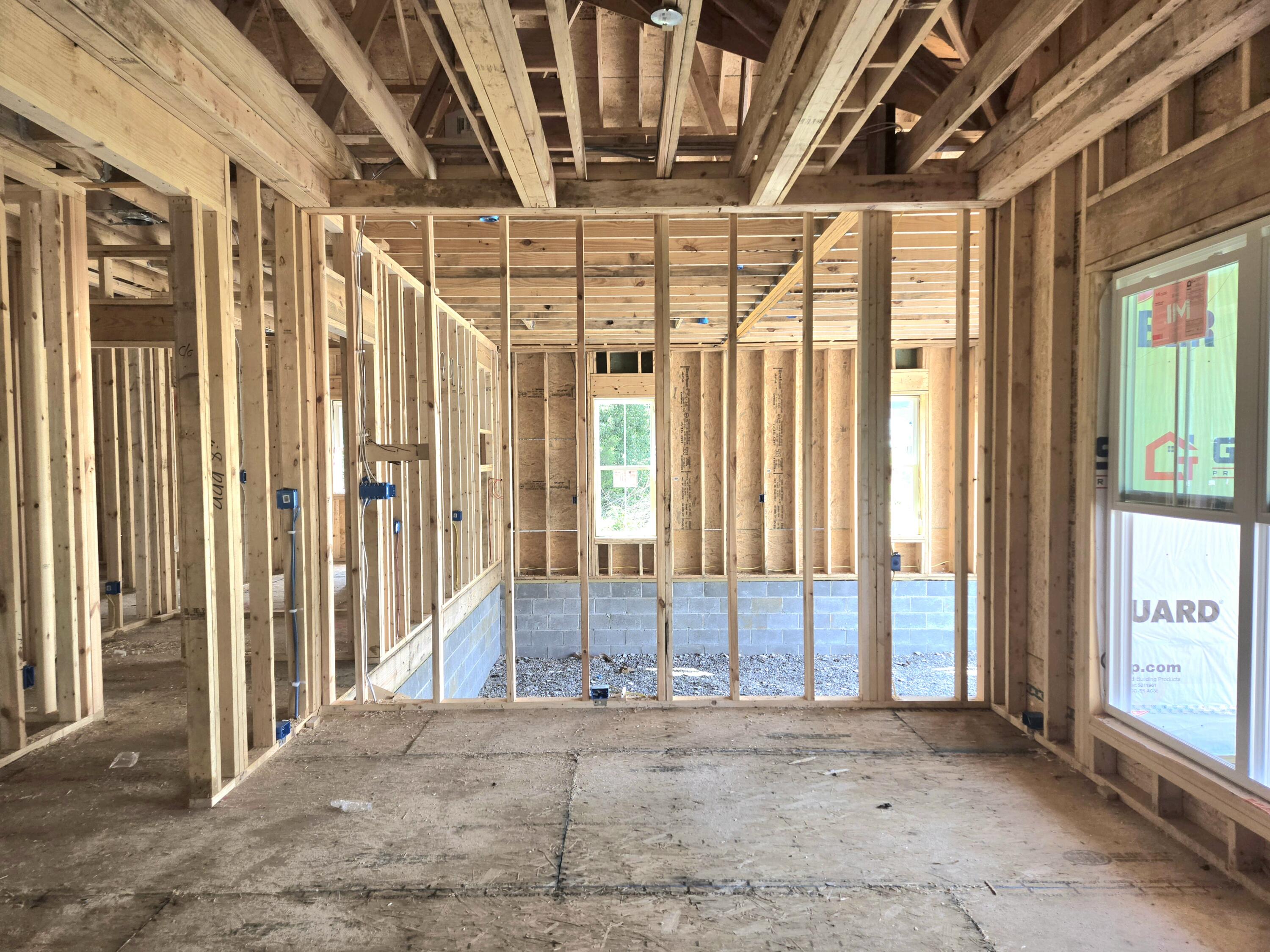 28 Cobblestone Trail 12