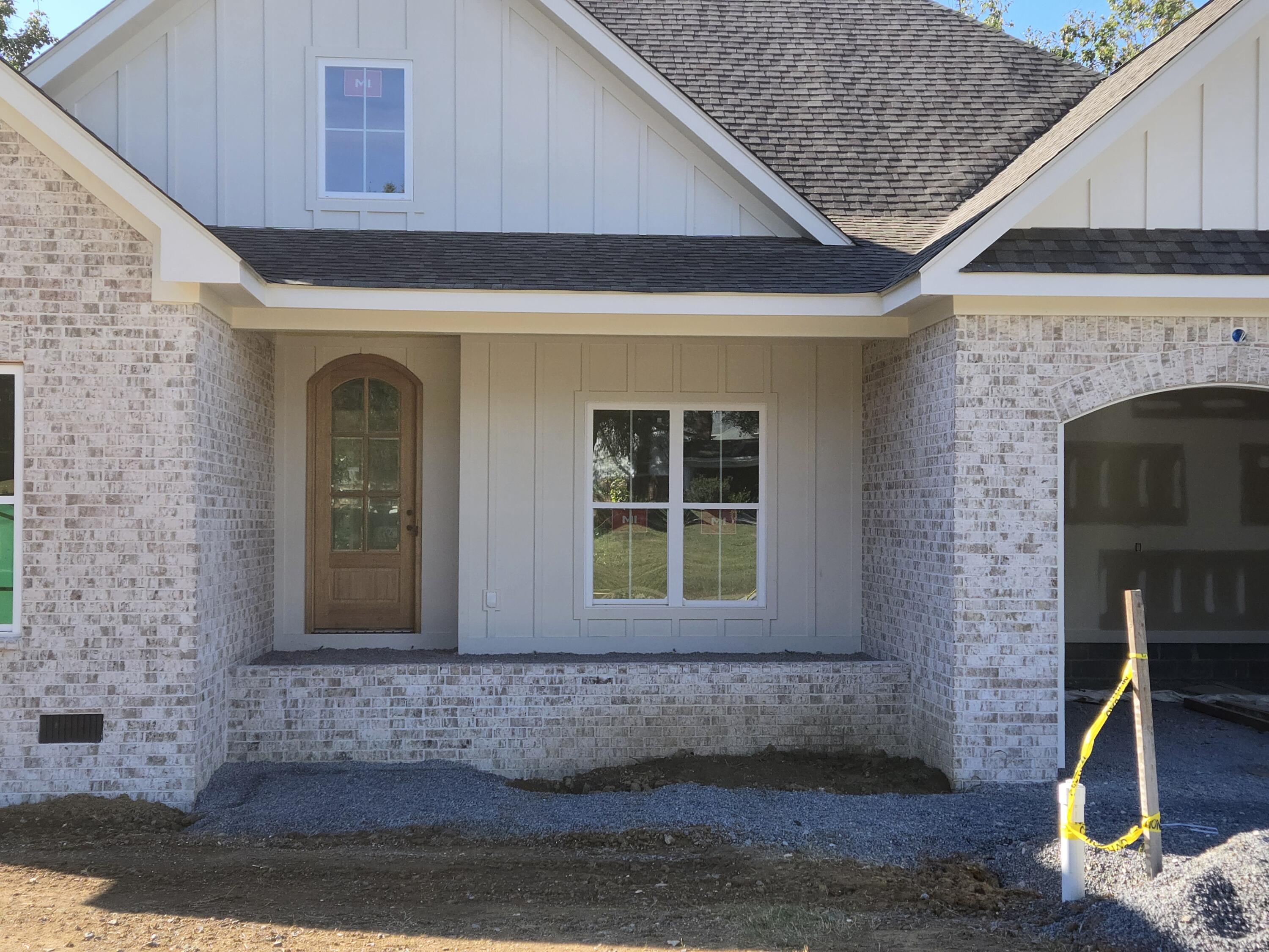 28 Cobblestone Trail 12