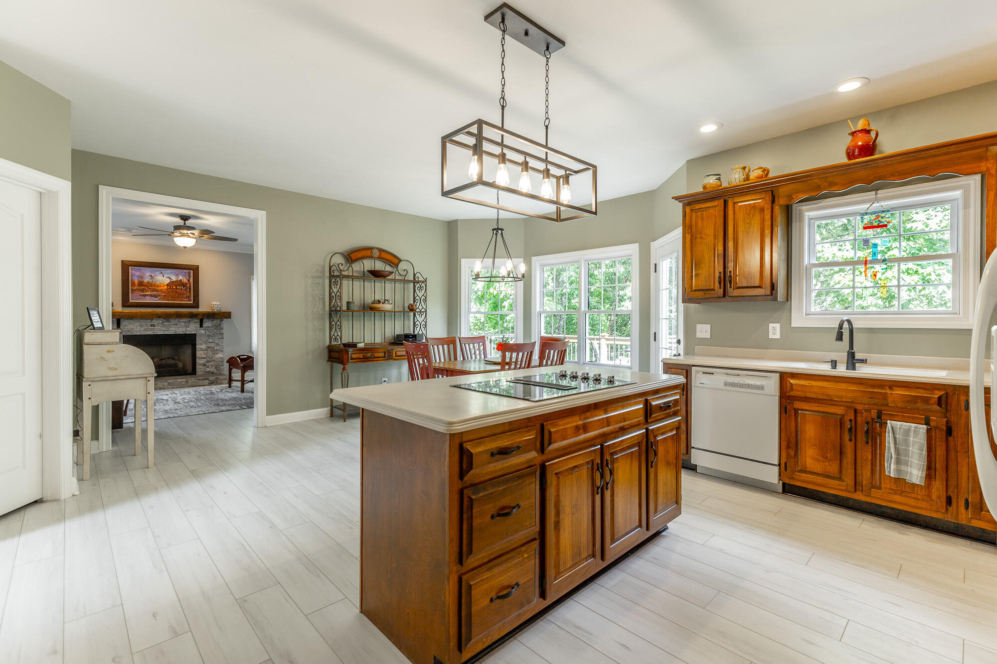 2023 Bay Pointe Drive, Hixson, Tennessee image 28