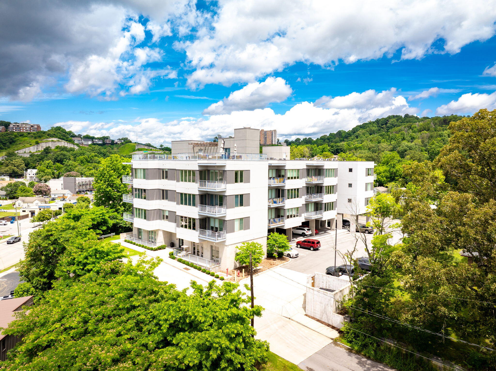 411 Fairpoint Street #202, Chattanooga, Tennessee image 2