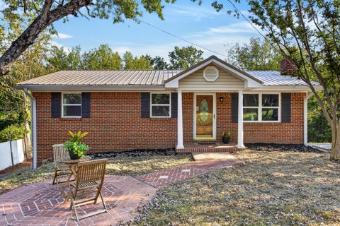 Photo of 1217 Crest Drive SE, Cleveland, TN 37311 (MLS # 1543054)
