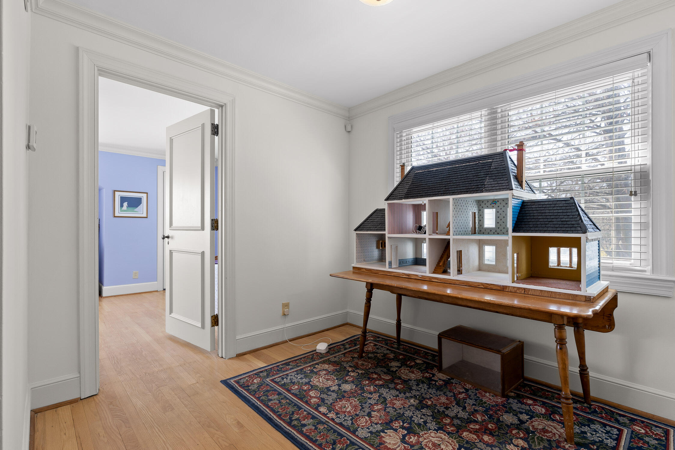 Chattanooga, Tennessee 37411, United States, 4 Bedrooms Bedrooms, ,4 BathroomsBathrooms,Residential,Contingent,89563