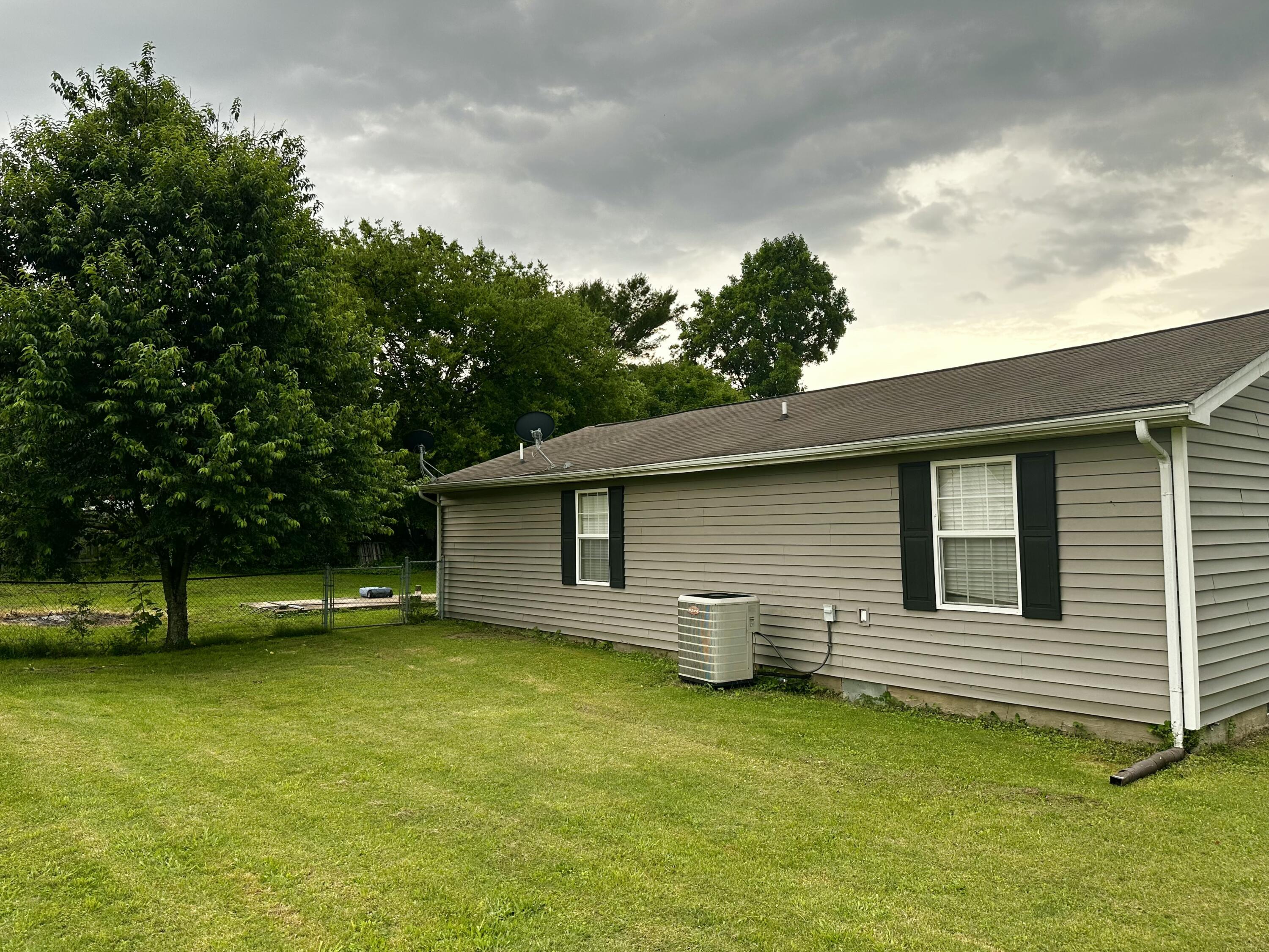 219 Igou Ferry Road, Soddy Daisy, Tennessee image 5