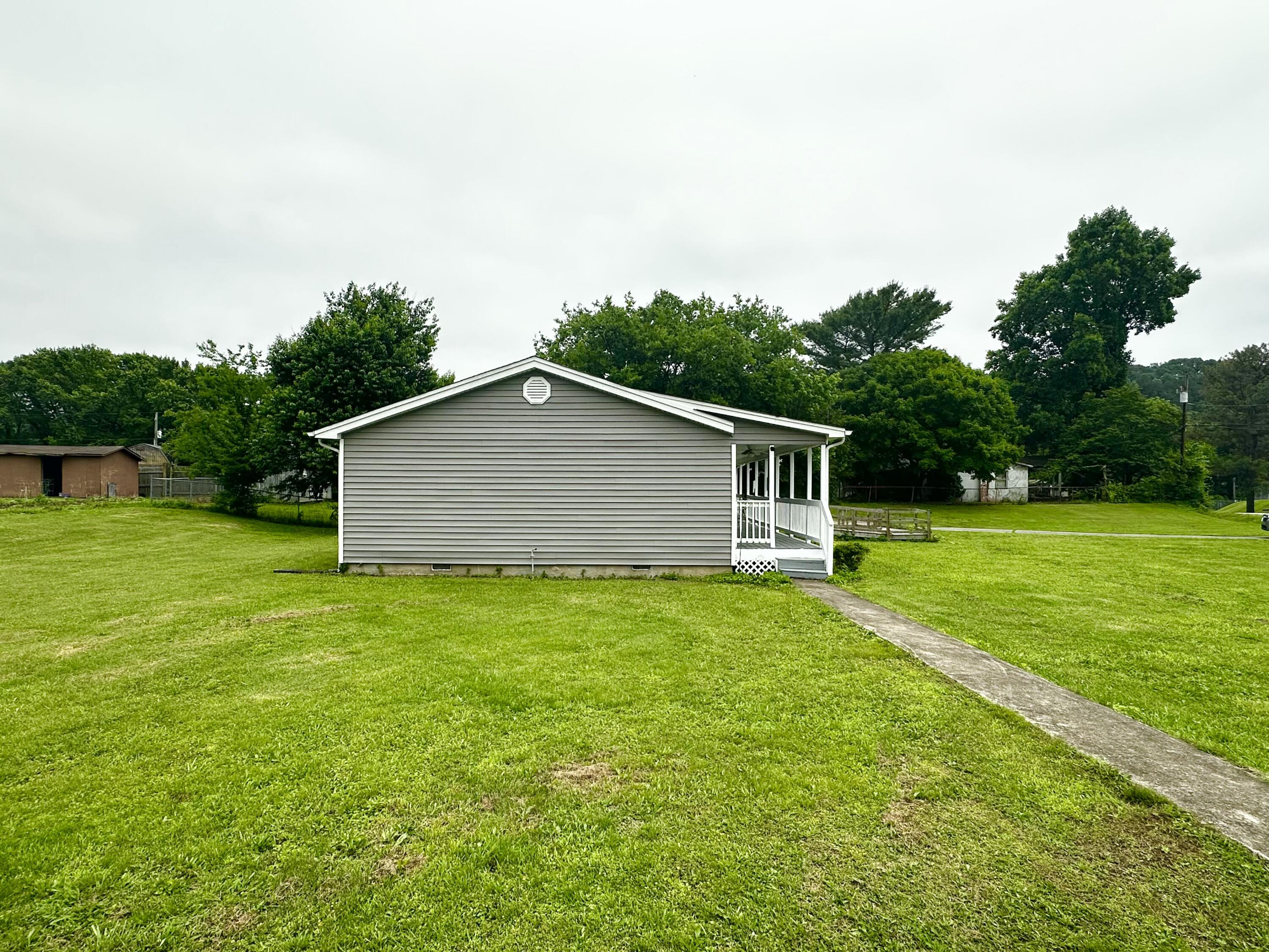 219 Igou Ferry Road, Soddy Daisy, Tennessee image 20