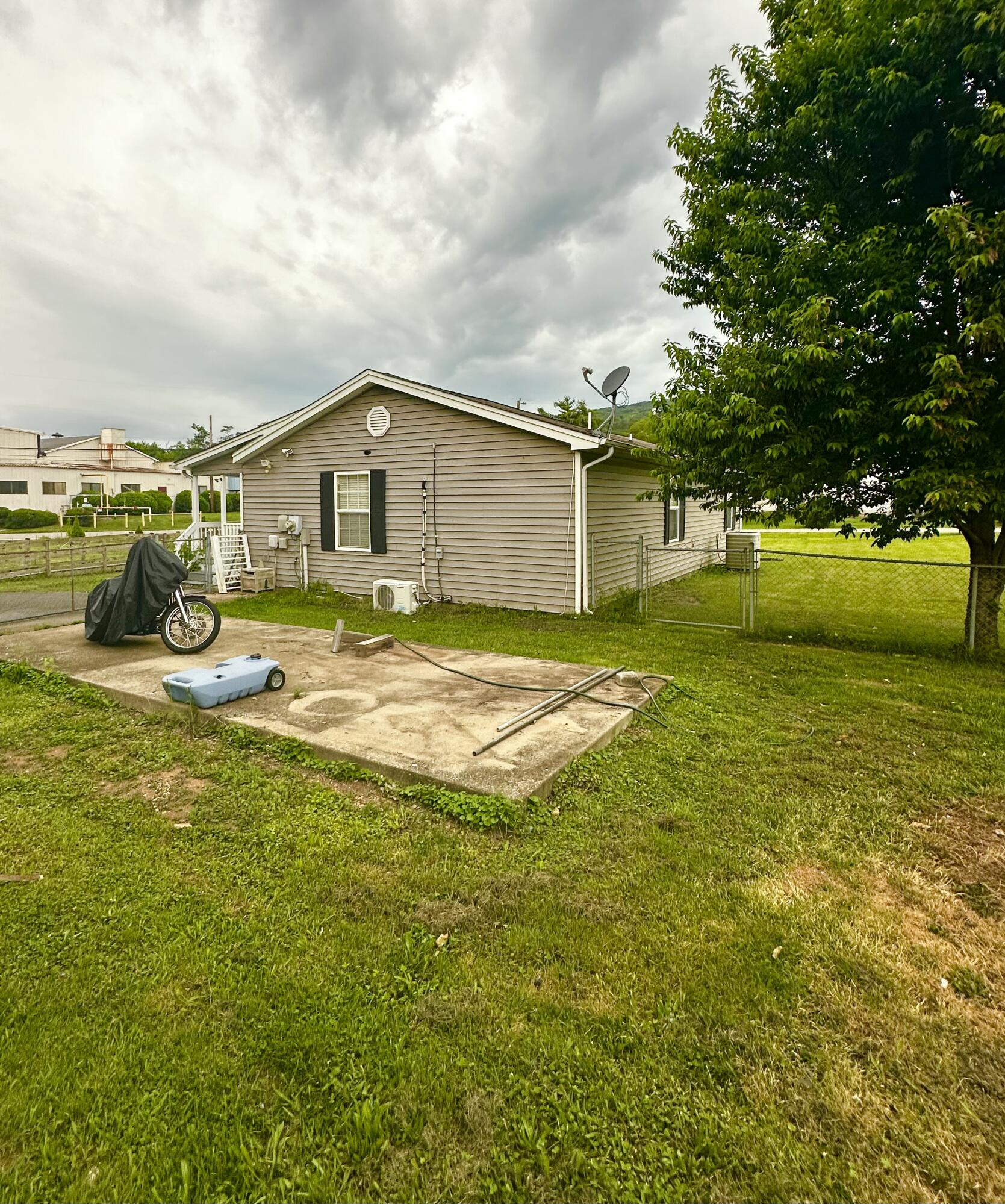 219 Igou Ferry Road, Soddy Daisy, Tennessee image 15