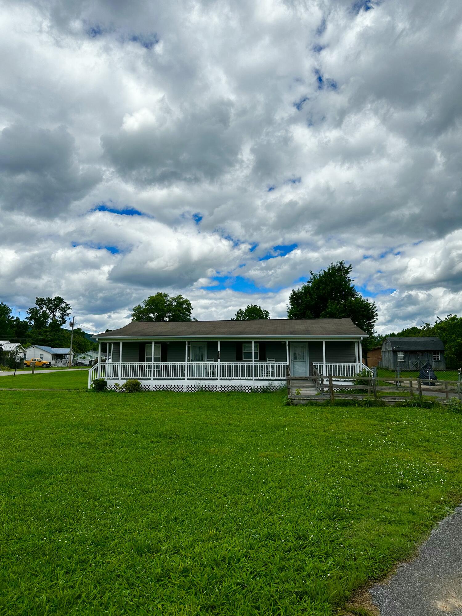 219 Igou Ferry Road, Soddy Daisy, Tennessee image 24