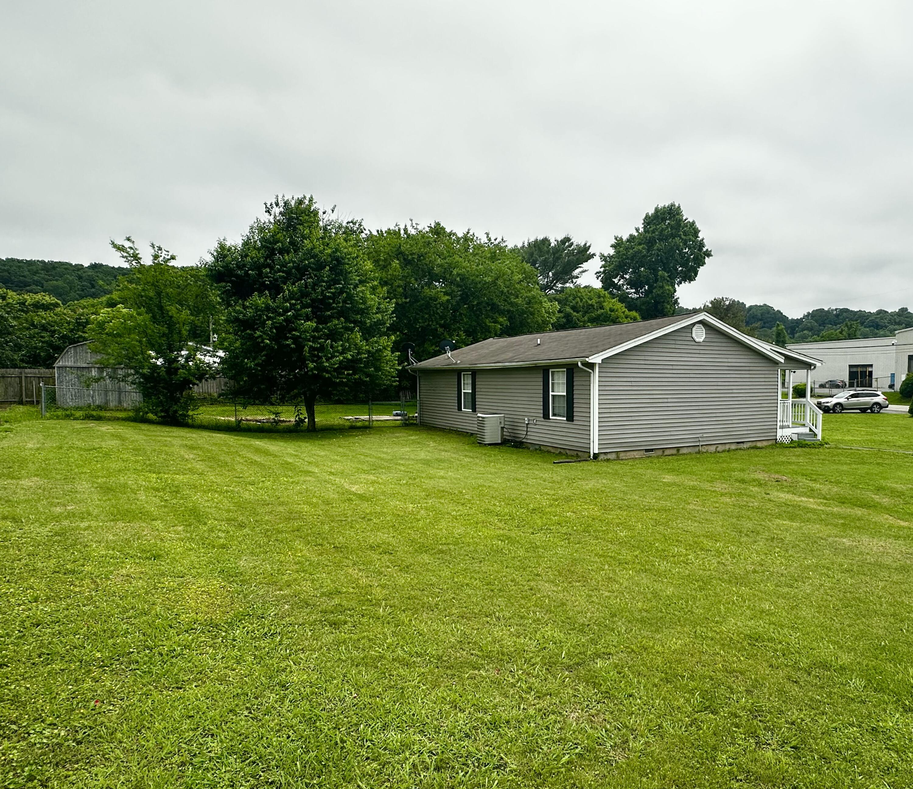 219 Igou Ferry Road, Soddy Daisy, Tennessee image 21