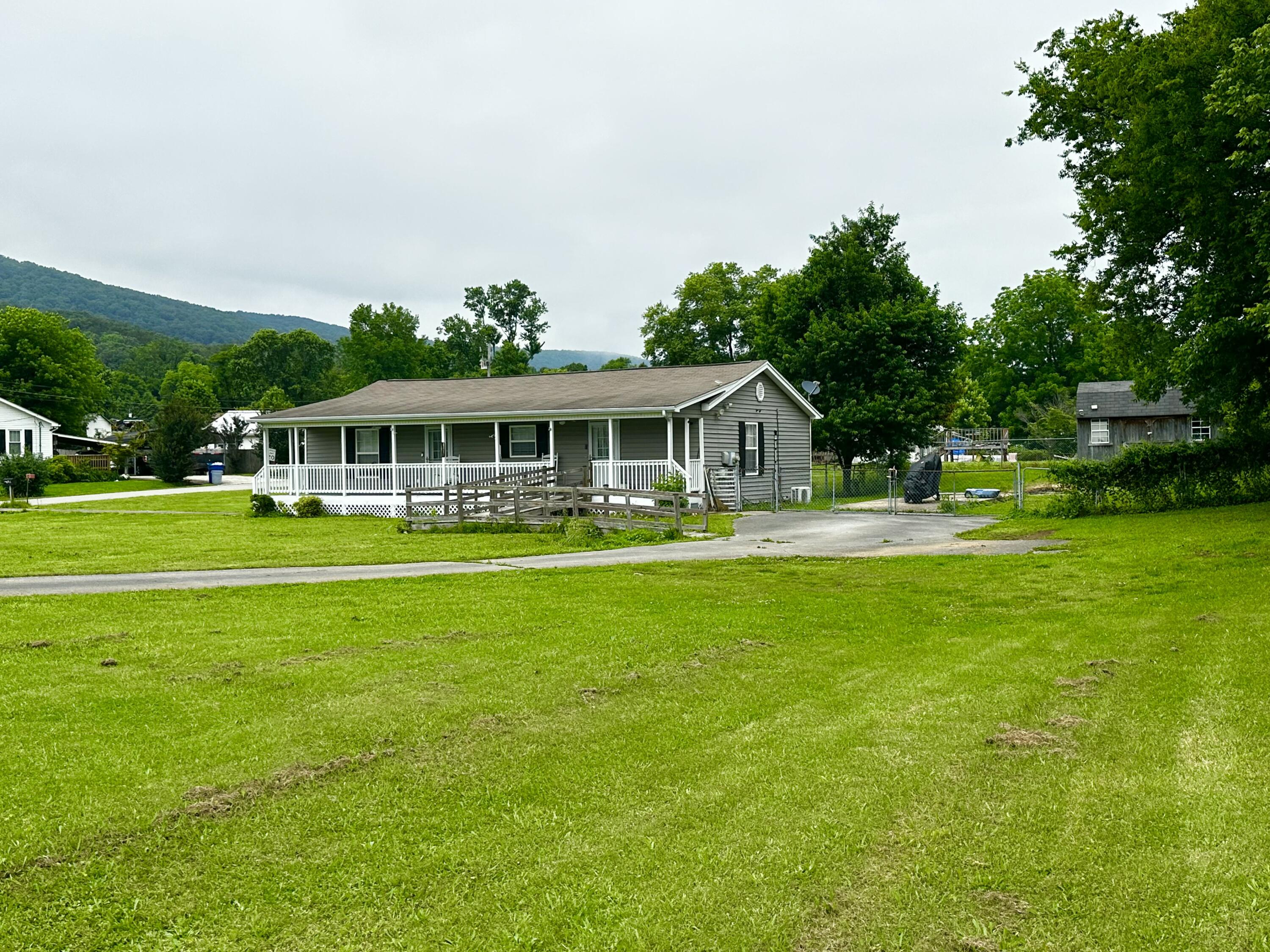 219 Igou Ferry Road, Soddy Daisy, Tennessee image 18