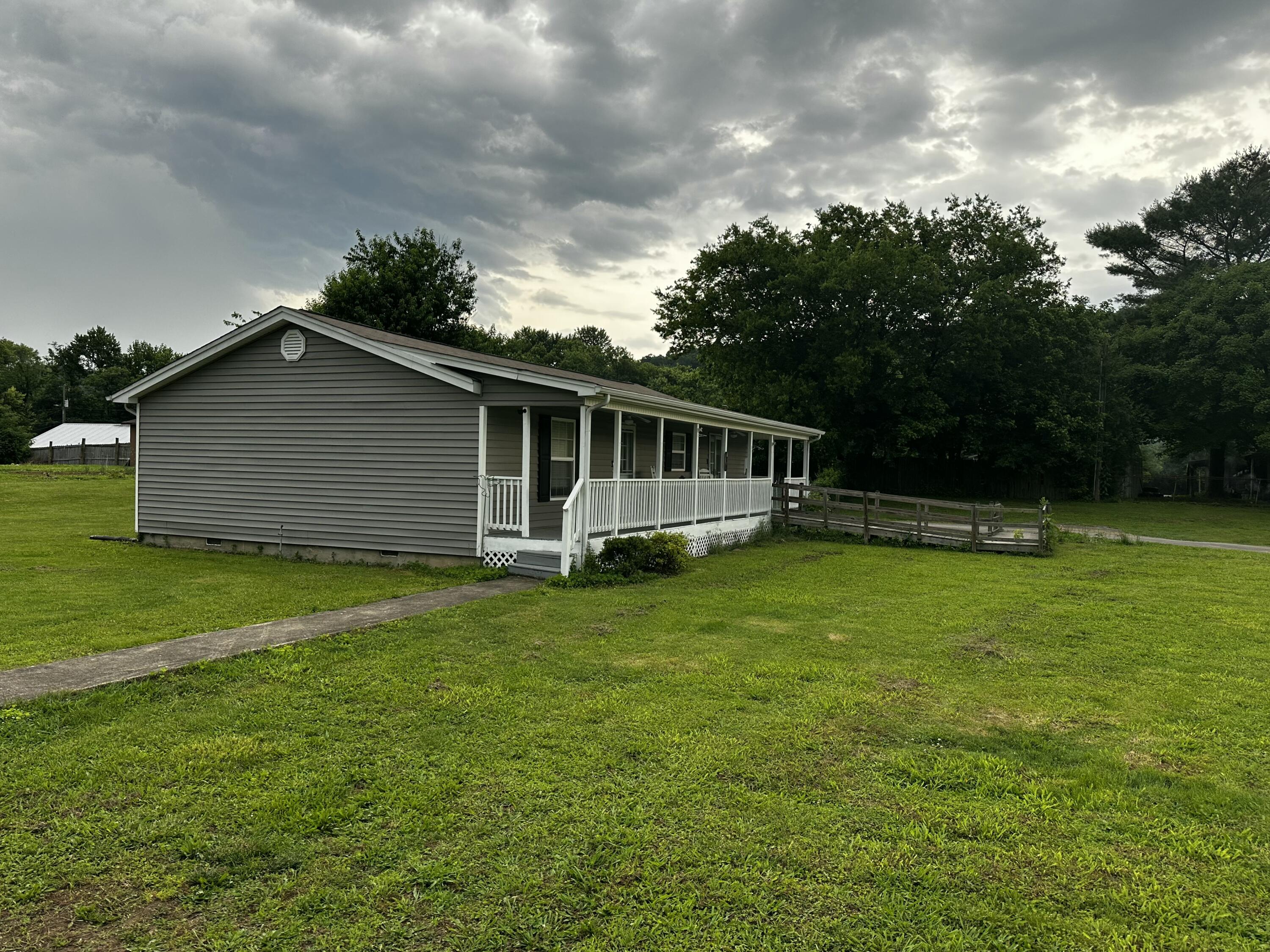 219 Igou Ferry Road, Soddy Daisy, Tennessee image 3