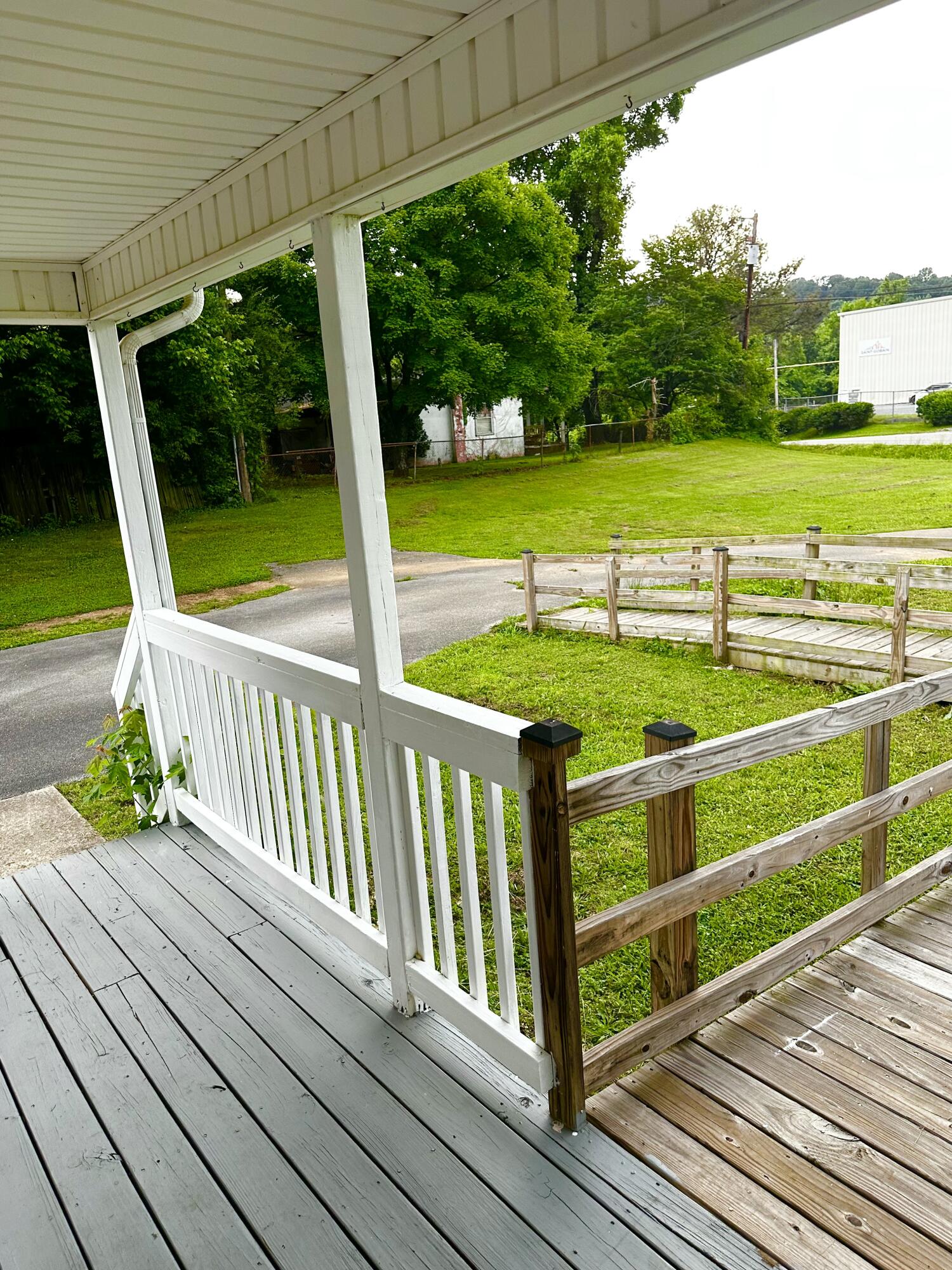 219 Igou Ferry Road, Soddy Daisy, Tennessee image 12