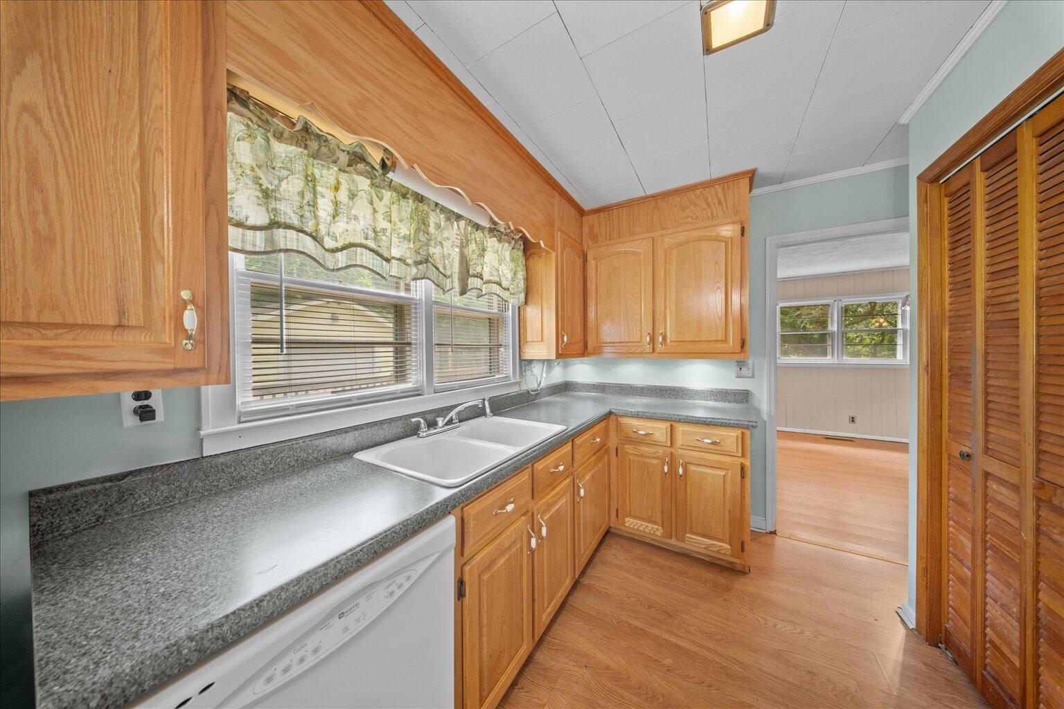 112 Sylvania Circle, Calhoun, Georgia image 18