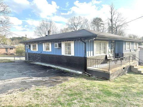 Tiny photo for 4832 Stagg Road, Chattanooga, TN 37415 (MLS # 1526673)