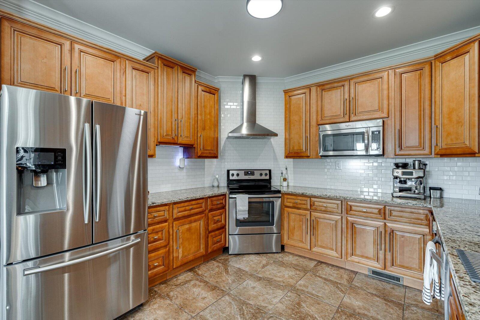 2074 Volunteer Drive, Cleveland, Tennessee image 11