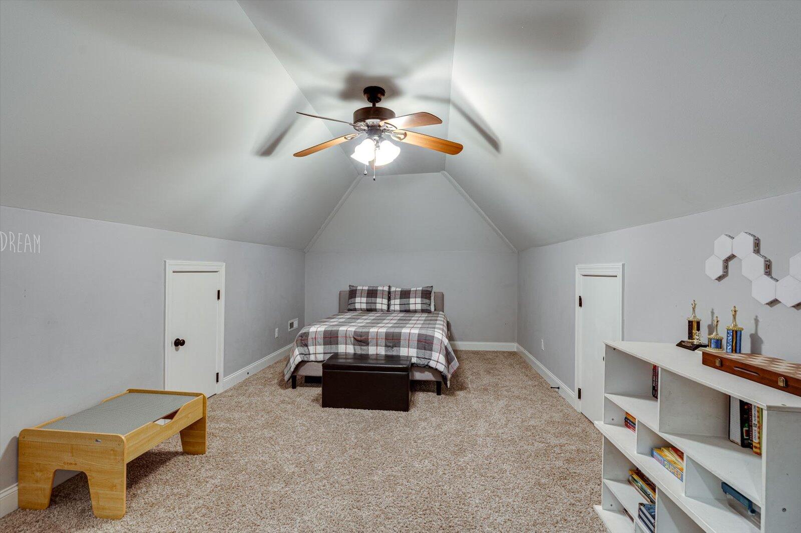 2074 Volunteer Drive, Cleveland, Tennessee image 25