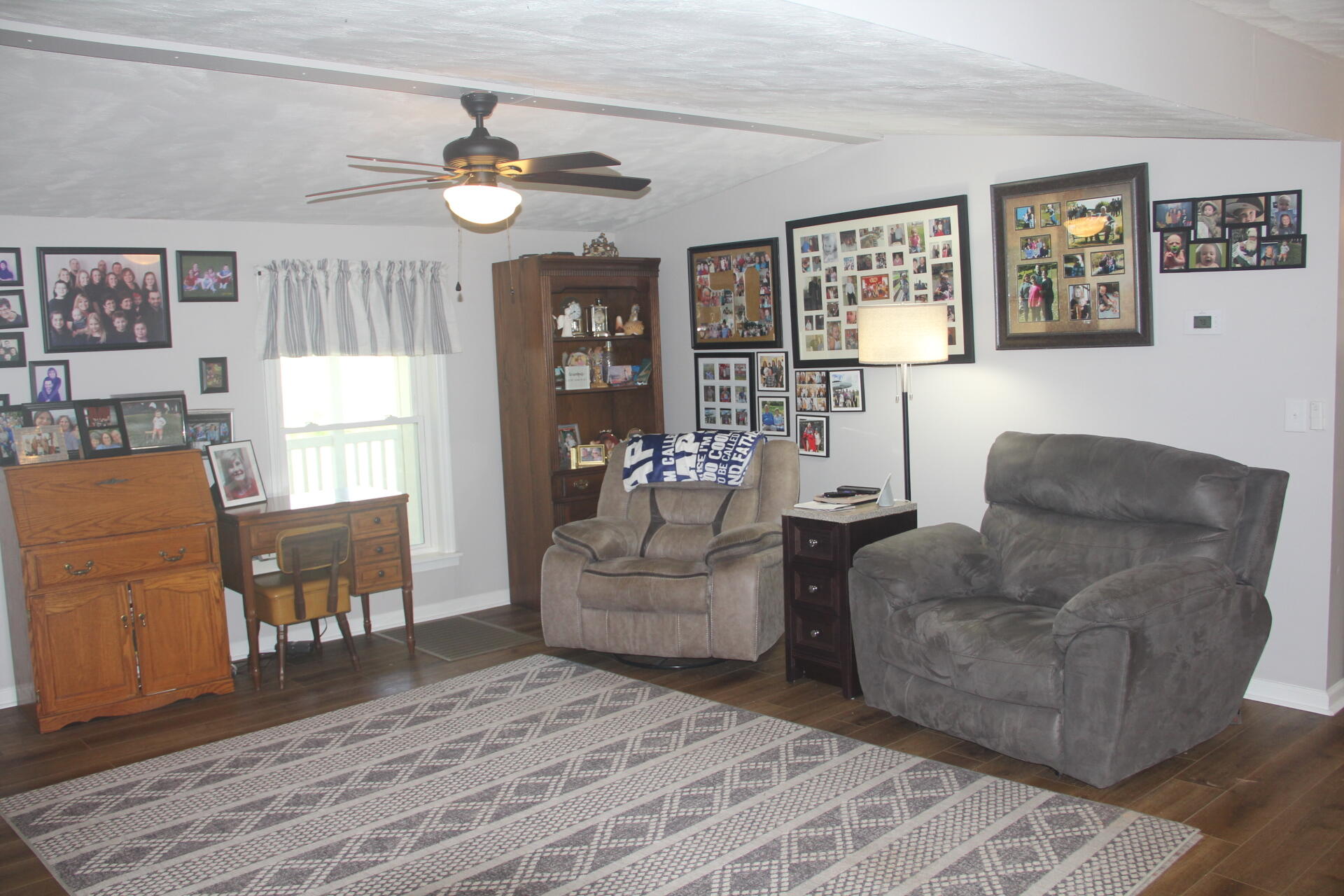 434 Valley Brook Trail, Whitwell, Tennessee image 3
